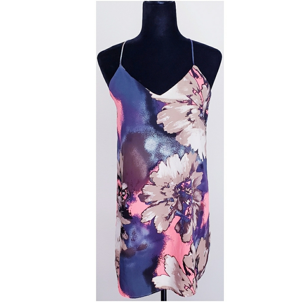 STYLE ROCK SHORT FLORAL DRESS